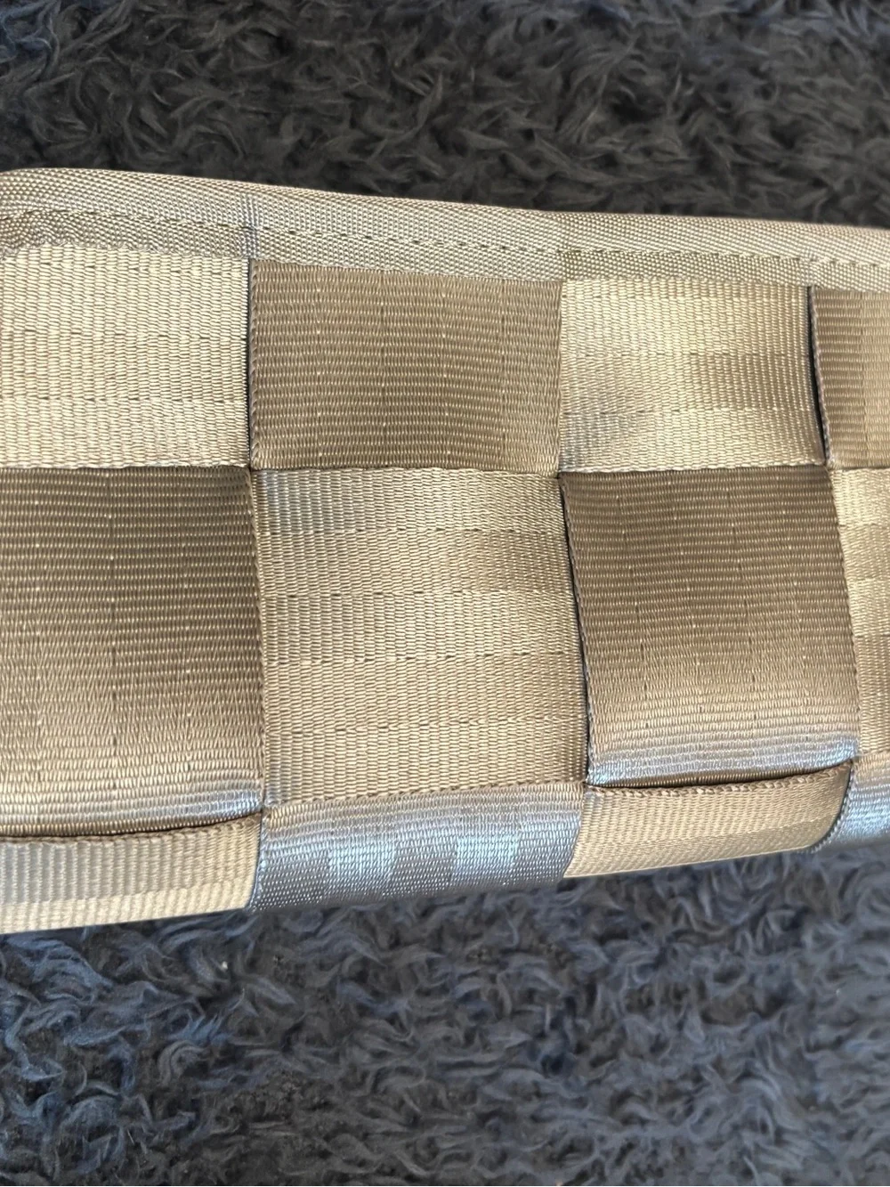 HarveyS Seatbelt Bag nwot champagne